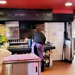 Logis De France- Restaurant Grill Hotel Domfront (Orne)