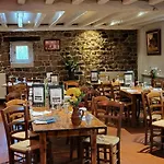 Logis De France- Restaurant Grill Hotel Domfront (Orne)