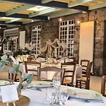 Logis De France- Restaurant Grill Отель 2*