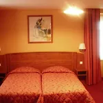 Logis De France- Restaurant Grill Hotel Domfront (Orne)