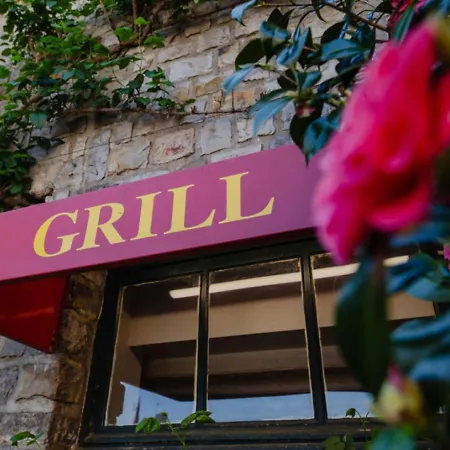 Logis De France- Restaurant Grill 2*