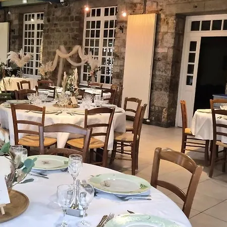 Logis De France- Restaurant Grill Domfront (Orne)