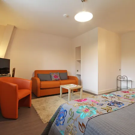 Logis De France 2*