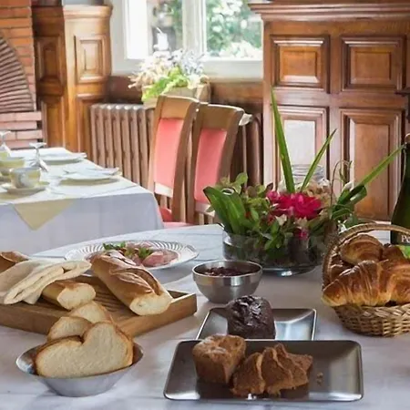 Logis De France- Restaurant Grill 2*