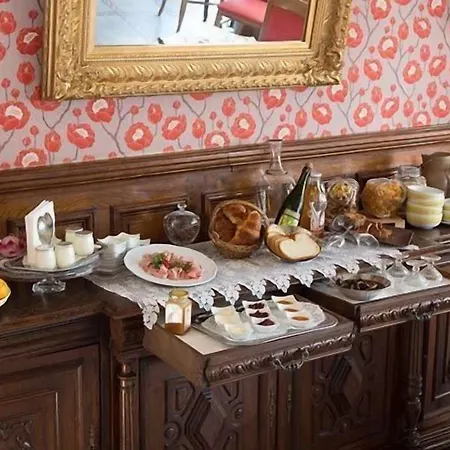 Logis De France- Restaurant Grill 酒店 栋弗龙