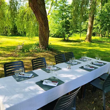 Logis De France- Restaurant Grill 2* Domfront (Orne)