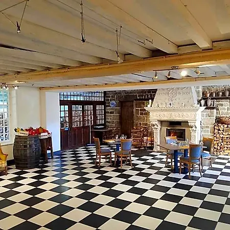 Logis De France- Restaurant Grill 2* Domfront (Orne)