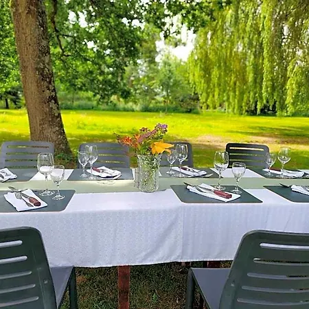 Hotel Logis De France- Restaurant Grill 2*