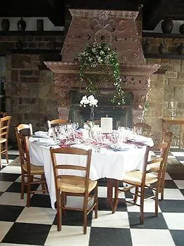 Logis De France- Restaurant Grill 酒店 栋弗龙