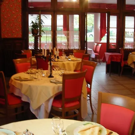 Hotell Logis De France- Restaurant Grill