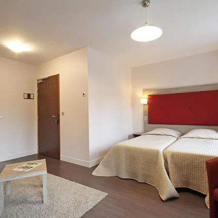 Logis De France- Restaurant Grill 2*