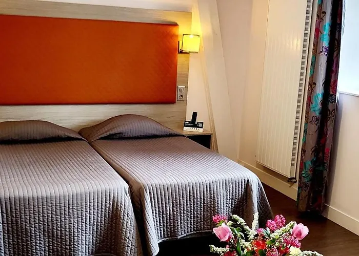 Hotel Logis De France- Restaurant Grill Domfront (Orne)