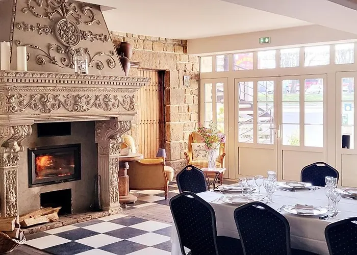 Hotel Logis De France- Restaurant Grill Domfront (Orne)