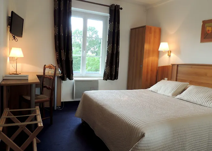 Logis De France- Restaurant Grill Domfront (Orne)